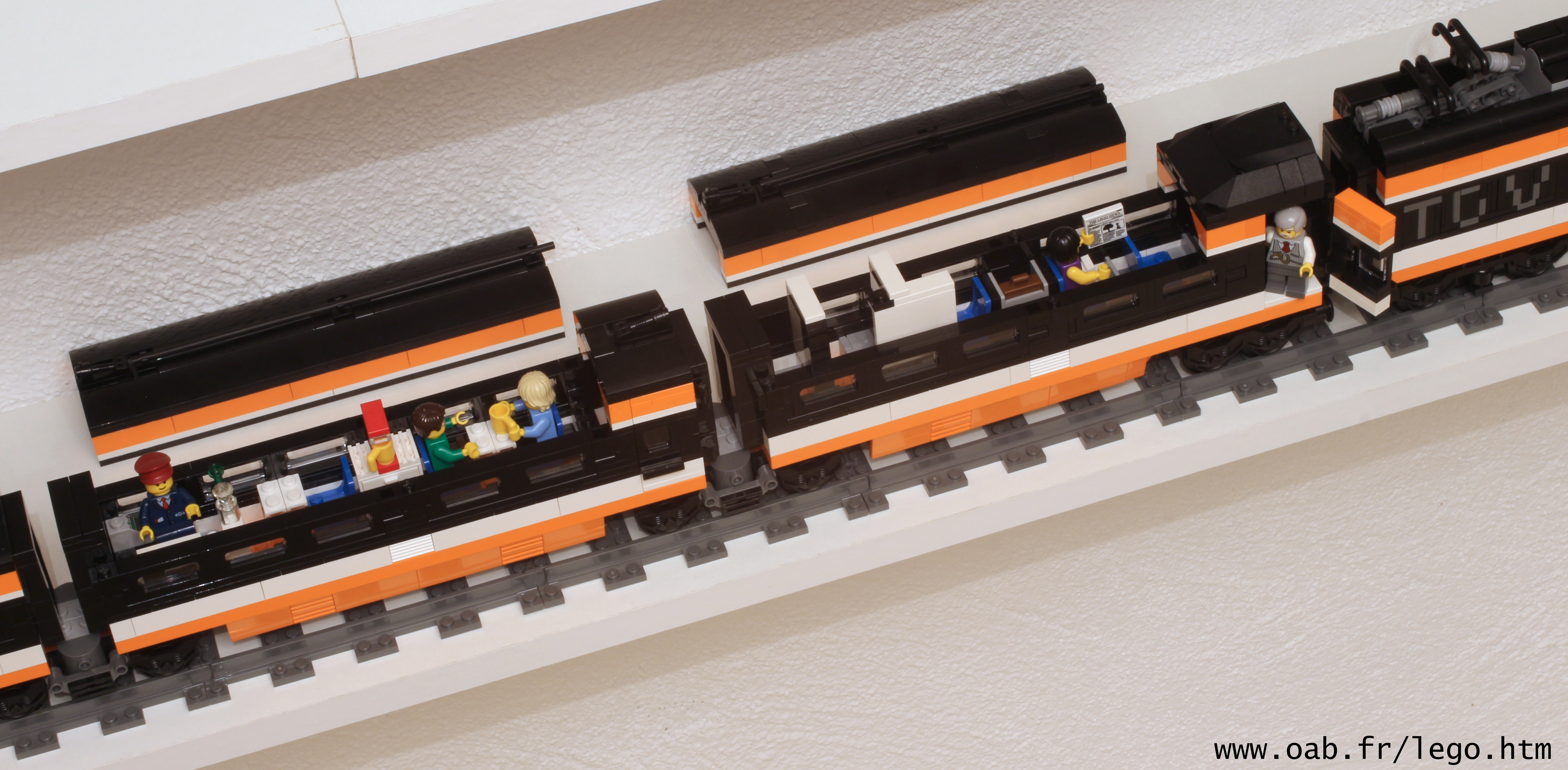 TGV Lego 10233 My Own Design