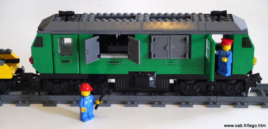 train Lego