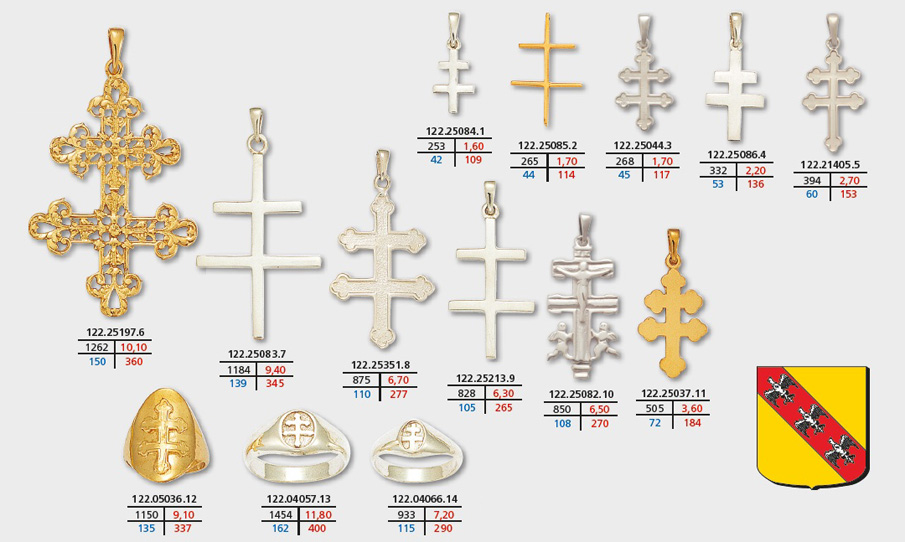 Pendentifs et bagues croix et chardon de Lorraine, en or et argent.