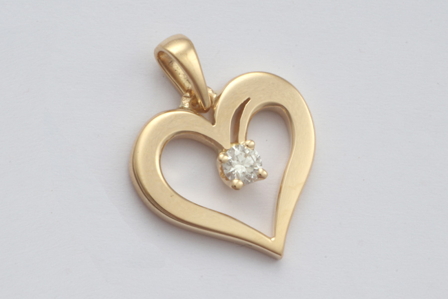 pendentif coeur, or et diamant