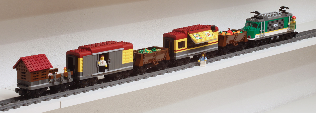 train Lego, wagon pizza et wagon poulailler