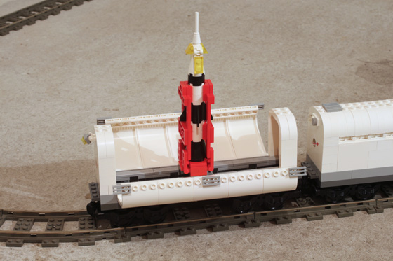 wagon fusée Lego