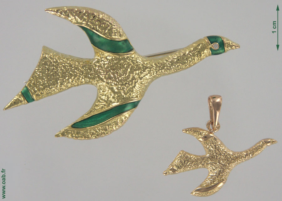 Broche et pendentif Tithonos