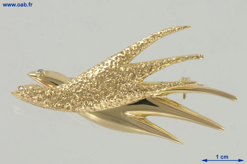 broche Thalia