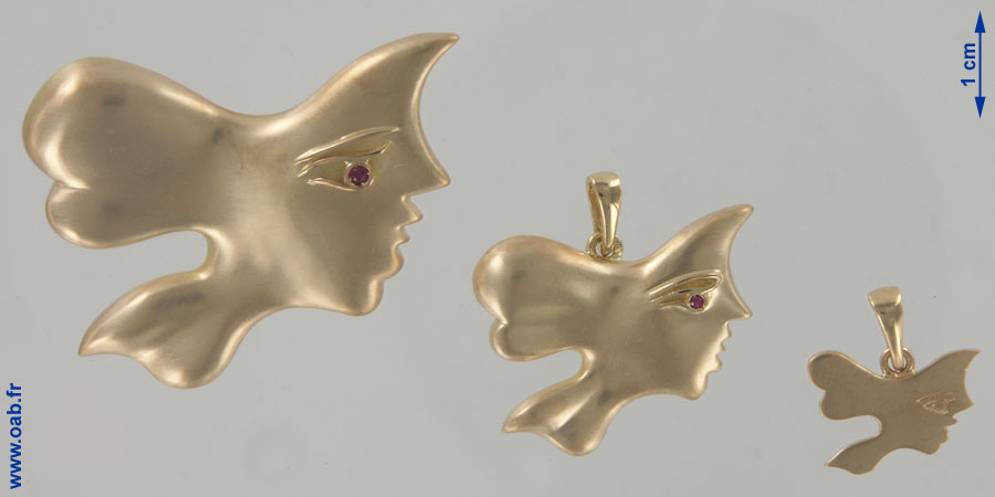 pendentifs Circ&eacute;