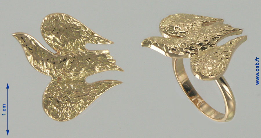 pendentif Melissa et bague Lachesis