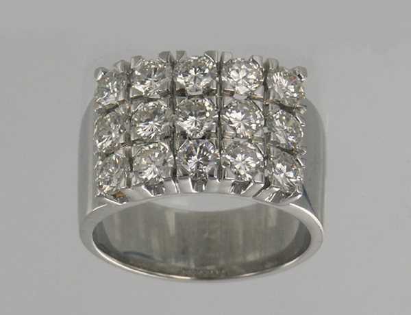 création bague diamants 3 rangs