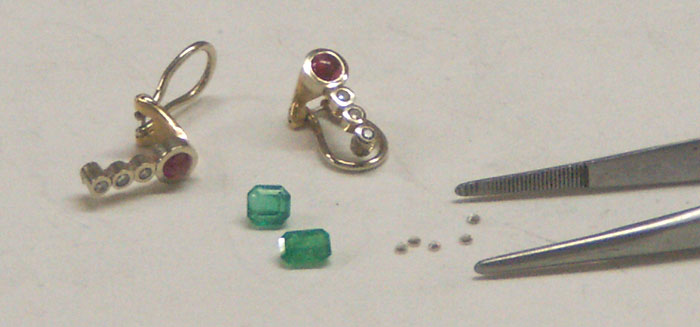 or et pierres anciennes boucles d'oreilles