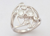 création bague or blanc et diamants