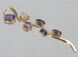 Pendentif or et améthystes