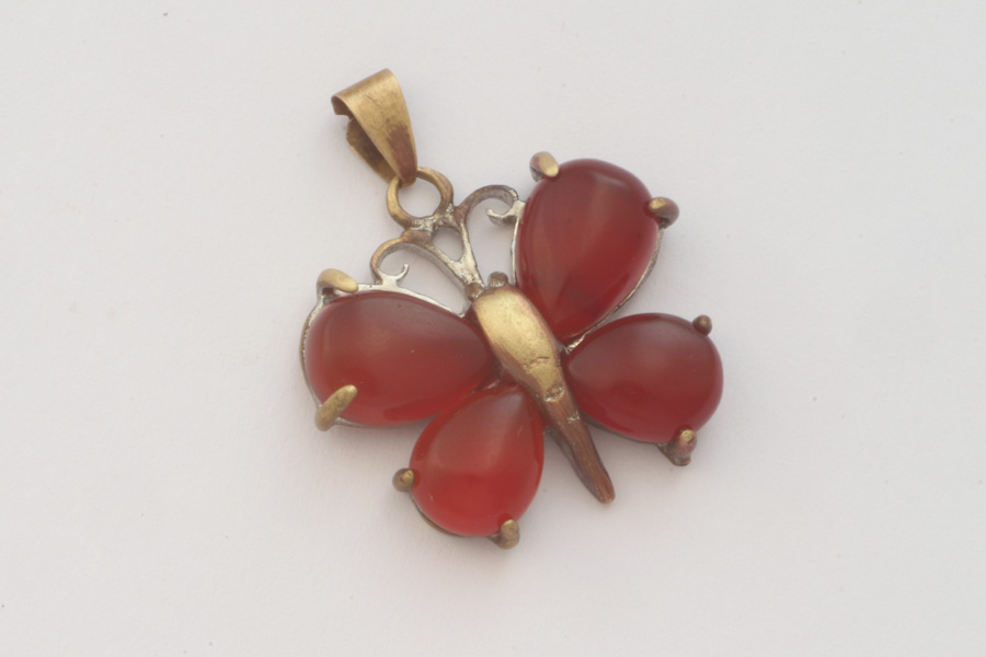 ancien pendentif papillon
