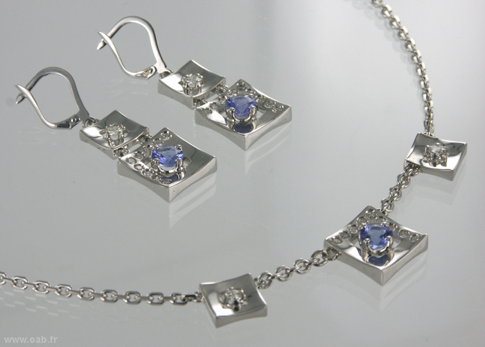 bijoux en or avec tanzanites et diamants