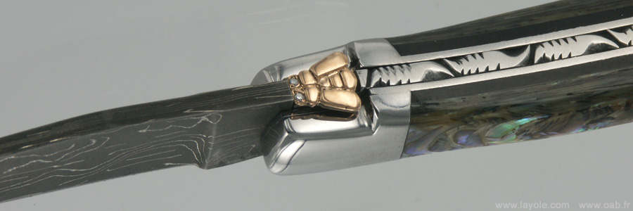 abeille or et diamants