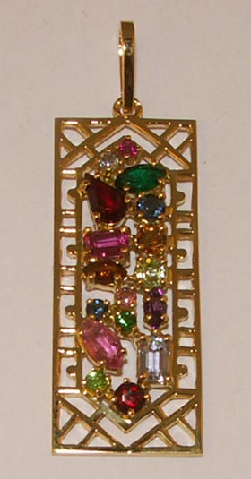 grenat, péridot, améthyste, aigue-marine, tourmalines...