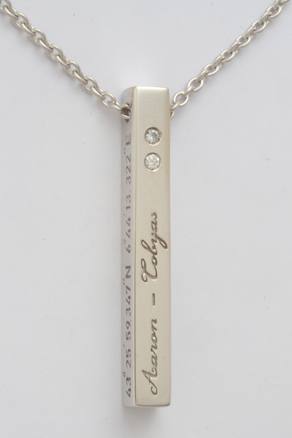 pendentif barrette