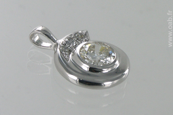 création pendentif or et diamants