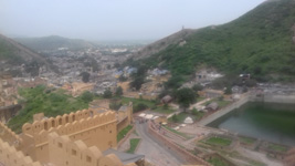 Fort Amer et lac Maota