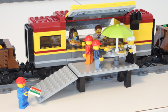 wagon pizza Lego