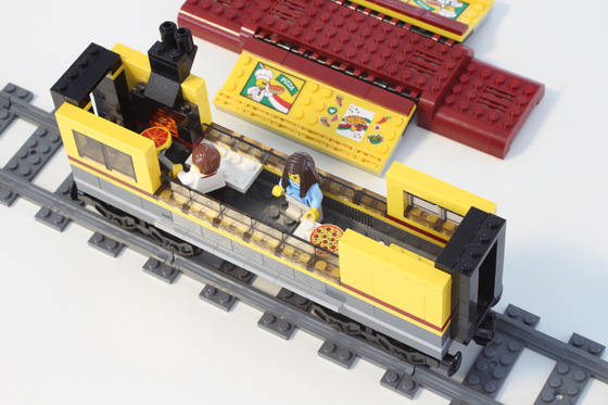 wagon pizza Lego