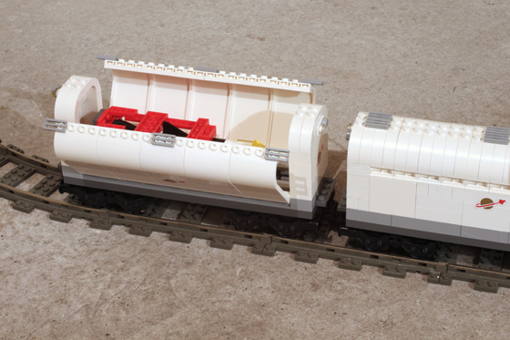 wagon fusée Lego